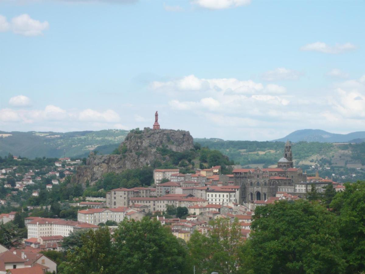 Le Petit St Jacques Apartamento *